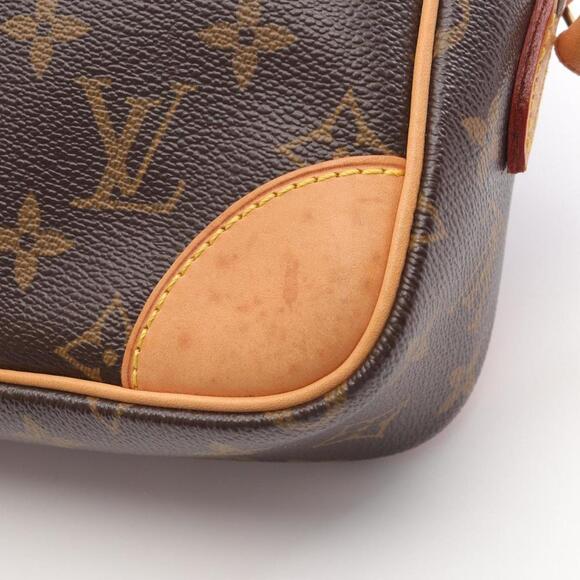 LOUIS VUITTON Brown Monogram Leather Shoulder Bag - Picture 6 of 12